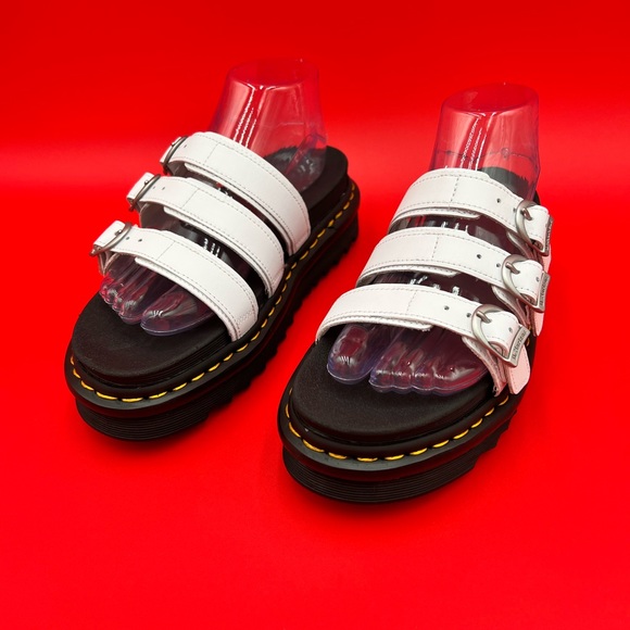 NEW! Womens DR MARTENS Blaire Slide Sandals NWOB - Picture 7 of 9